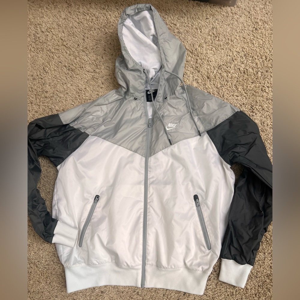 Nike Air Sportswear Windrunner Windbreaker Hooded Jacket Gray White Sz M